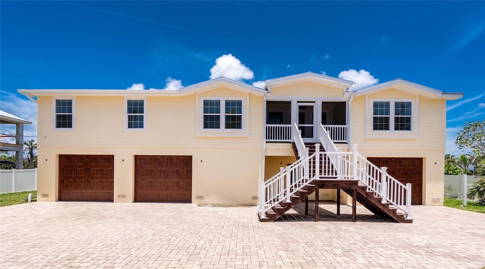 PINE COVE - Residential