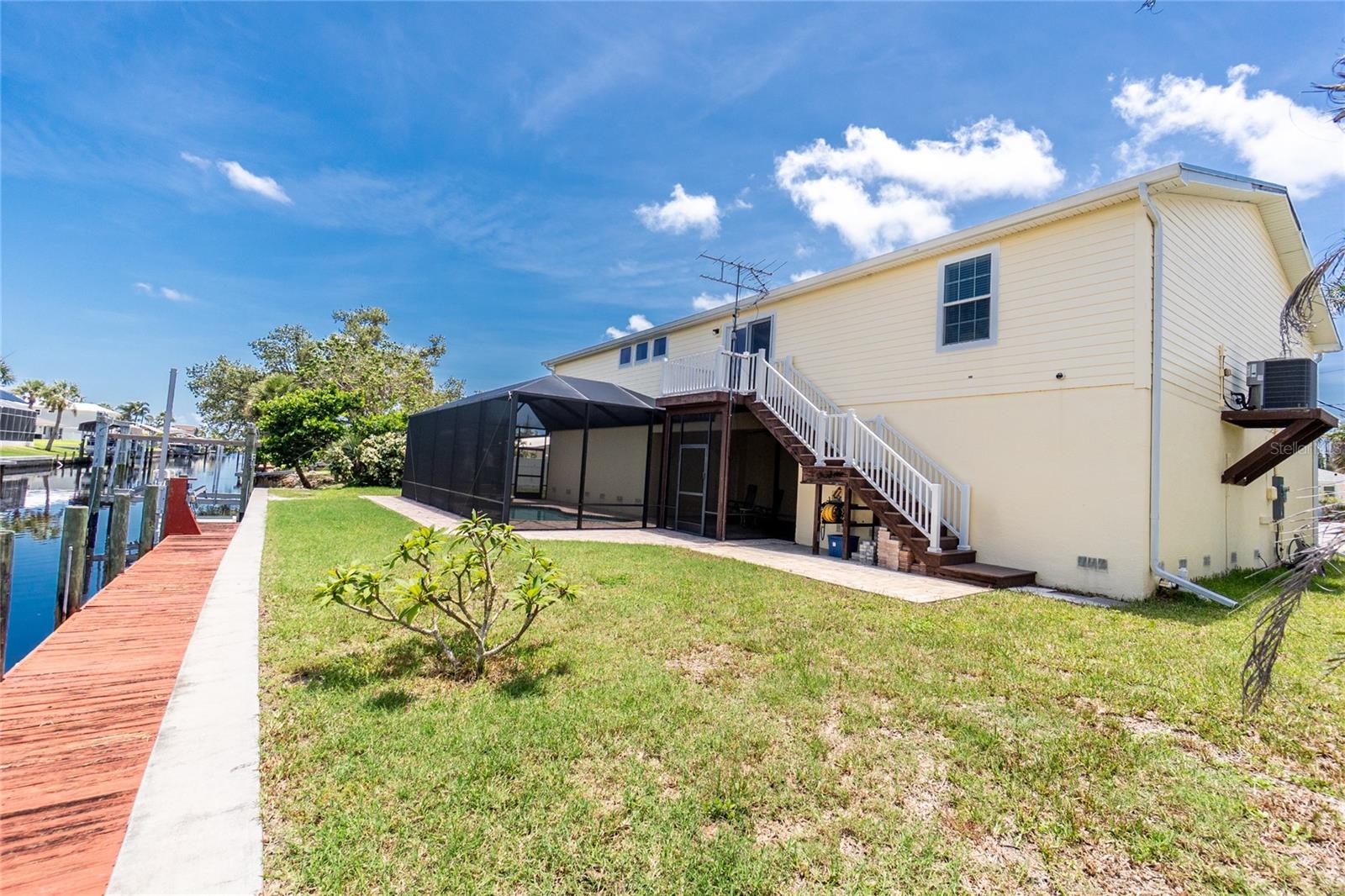 PINE COVE - Residential