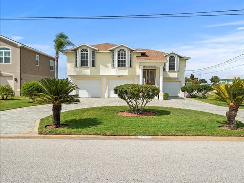 A home in HERNANDO BEACH