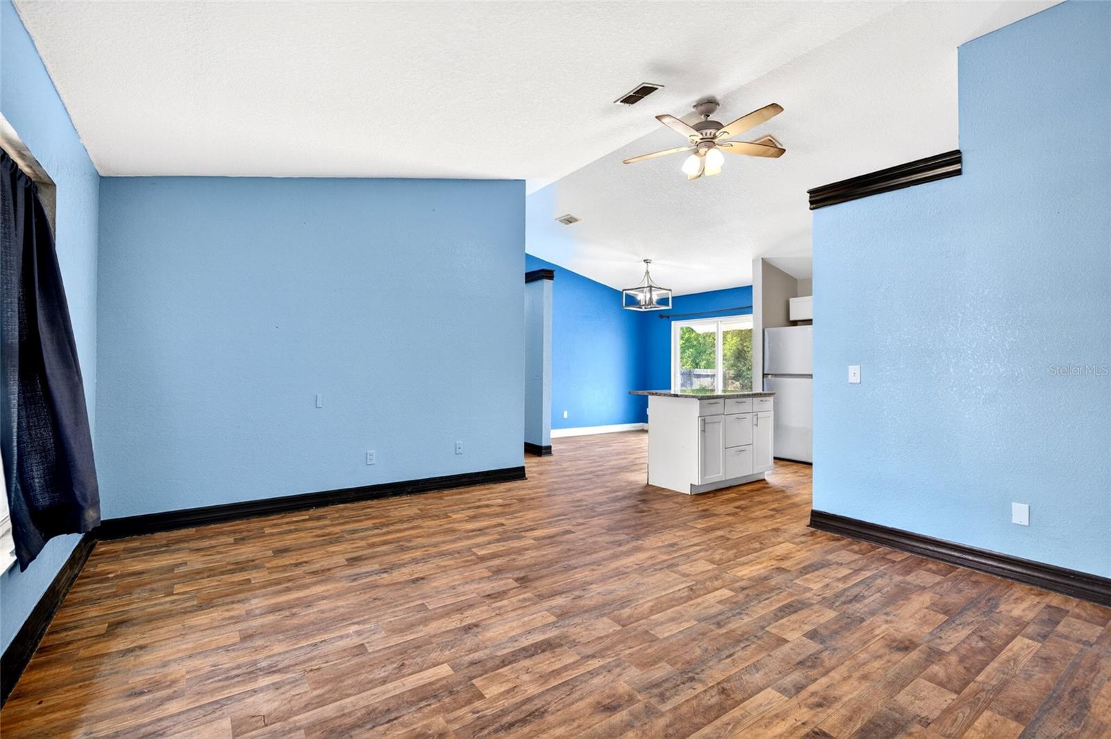 MARION OAKS UN 04 - Residential