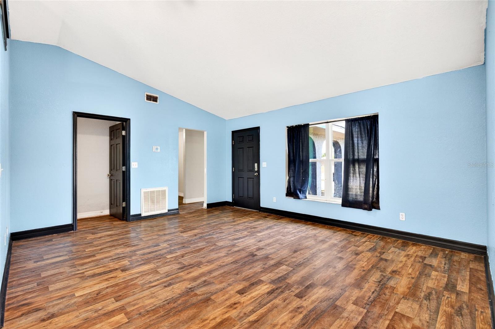 MARION OAKS UN 04 - Residential