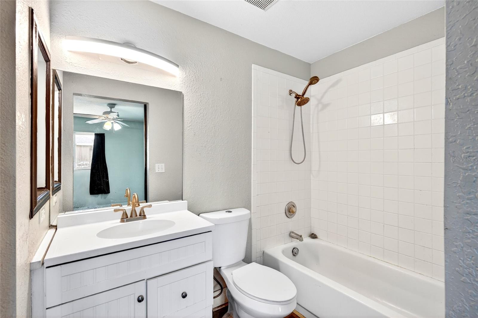 MARION OAKS UN 04 - Residential