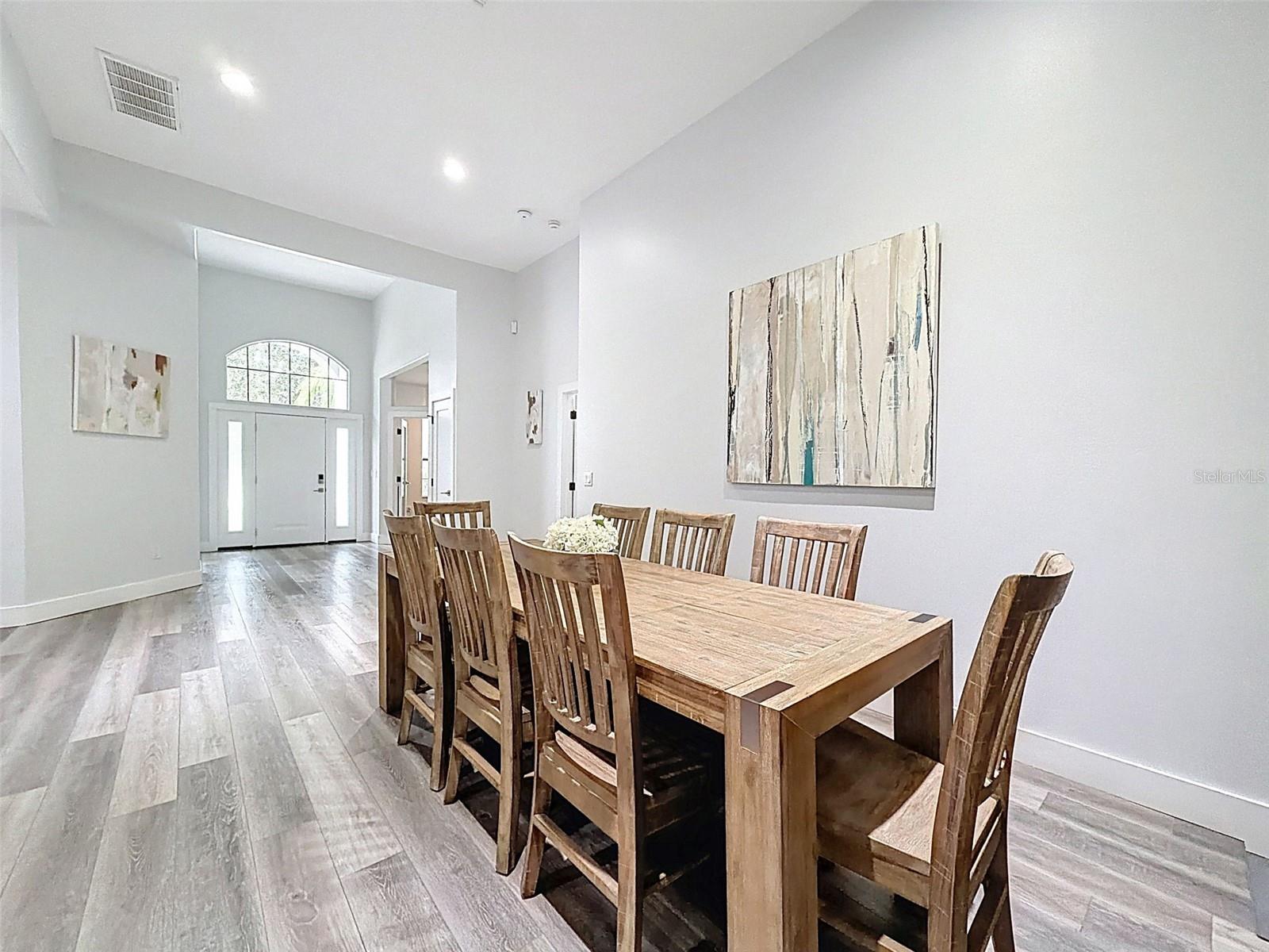 19113 BECKETT DRIVE