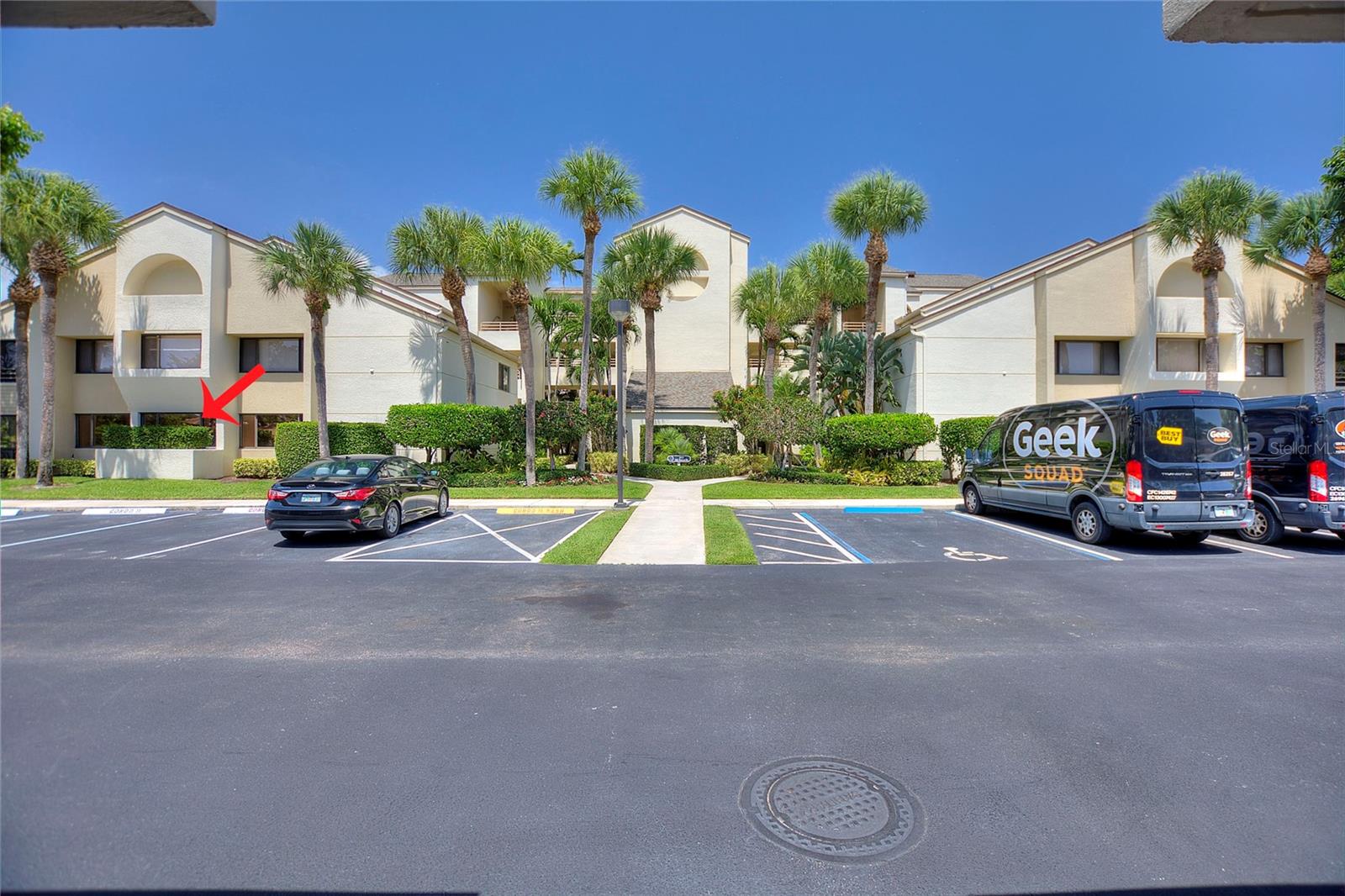 OAK HARBOUR CONDO 01-04 - Residential