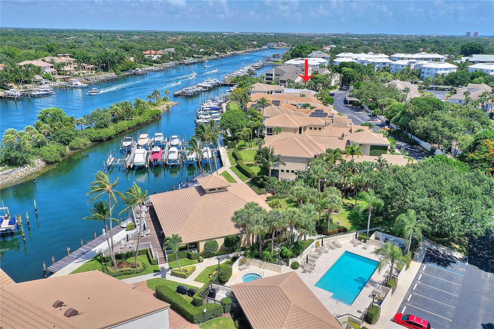 OAK HARBOUR CONDO 01-04 - Residential