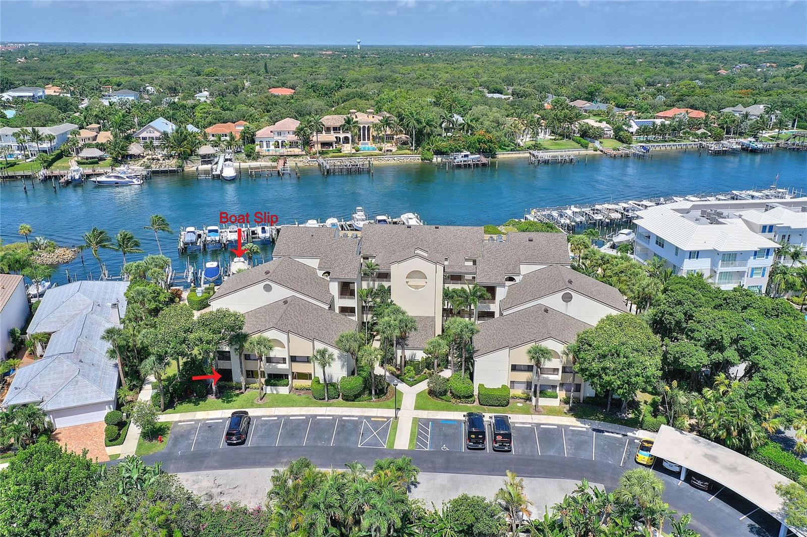 OAK HARBOUR CONDO 01-04 - Residential