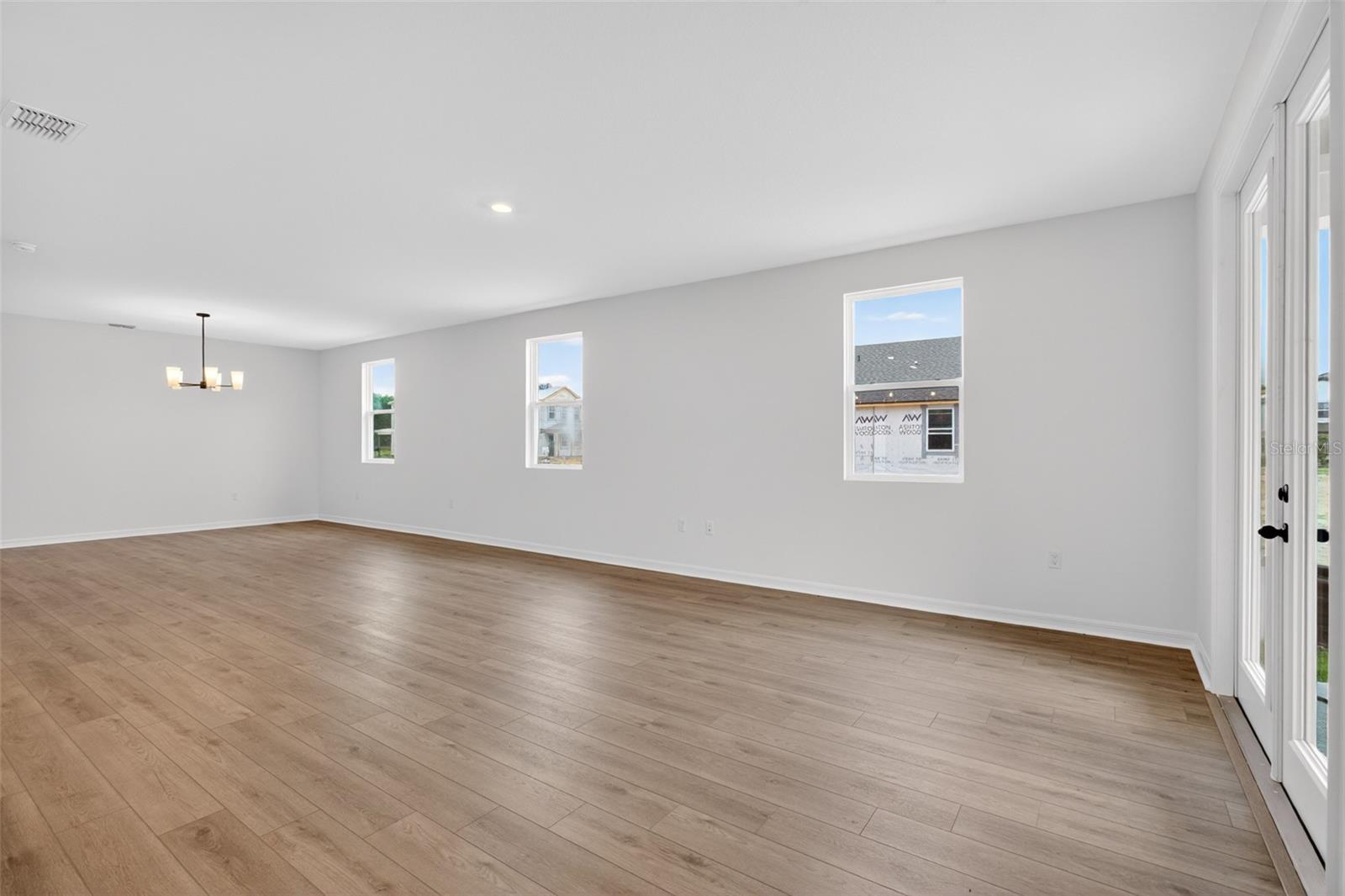 TRAILSIDE - Residential