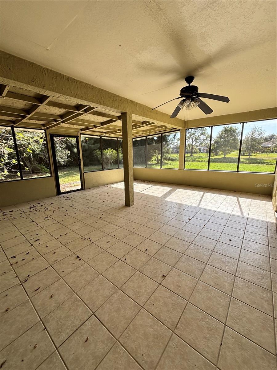 PLEASANT HILL LAKES UNIT 3 - Residential Lease