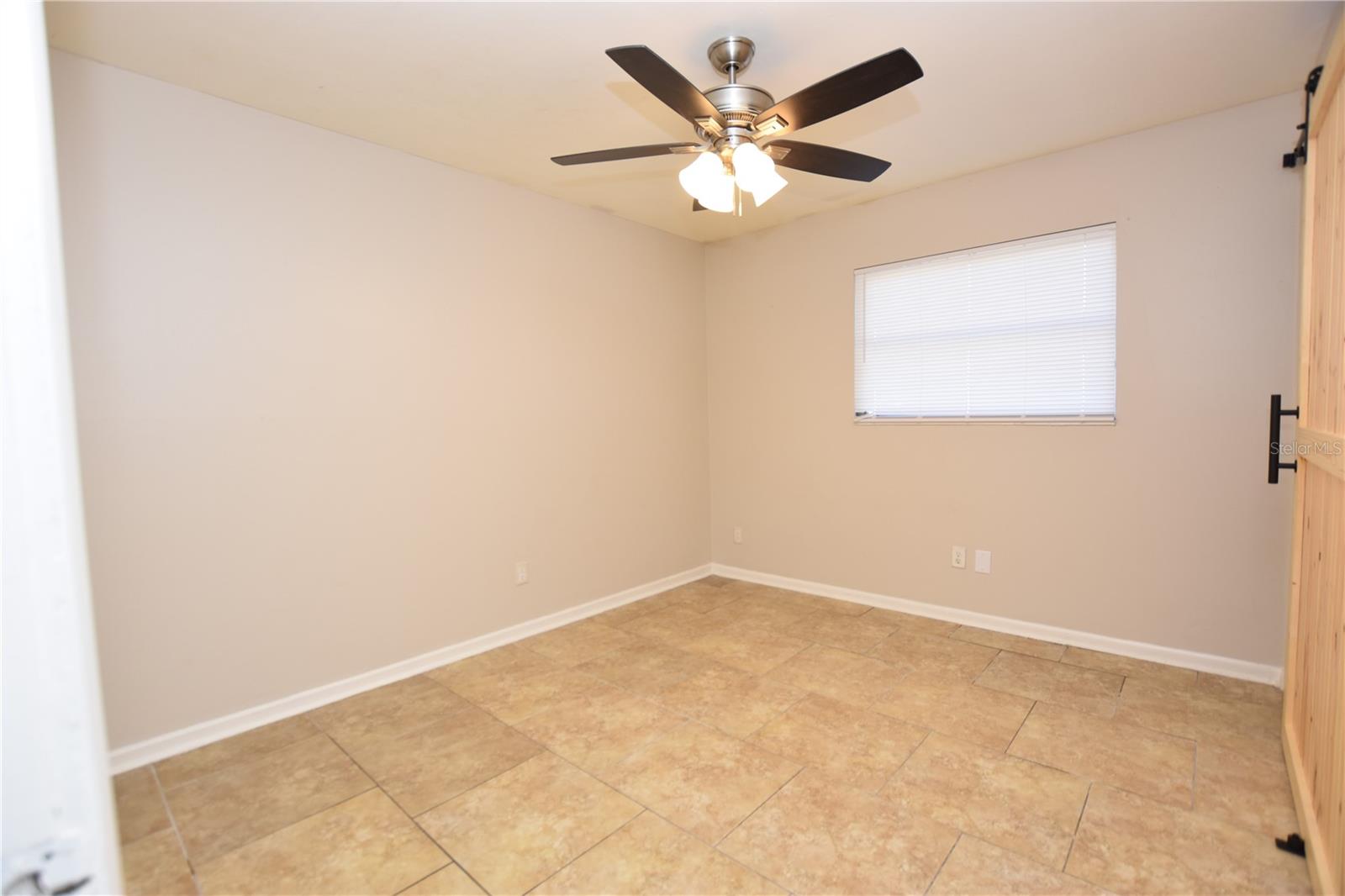 LAKE GIBSON ESTATES - Residential Lease