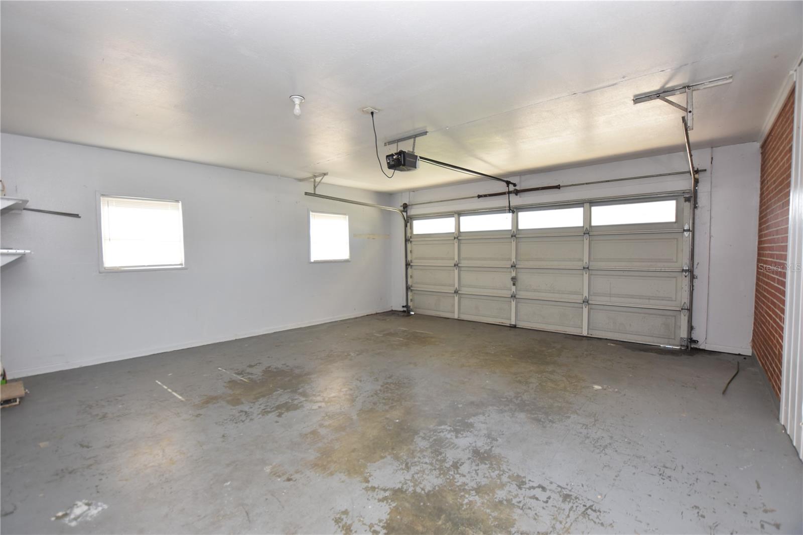 LAKE GIBSON ESTATES - Residential Lease