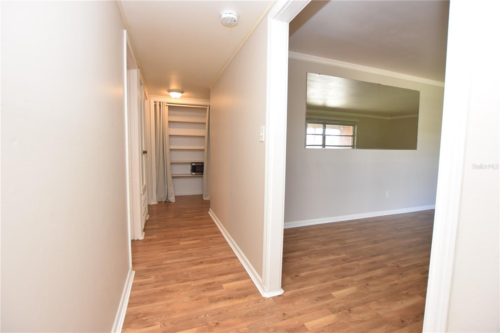 LAKE GIBSON ESTATES - Residential Lease