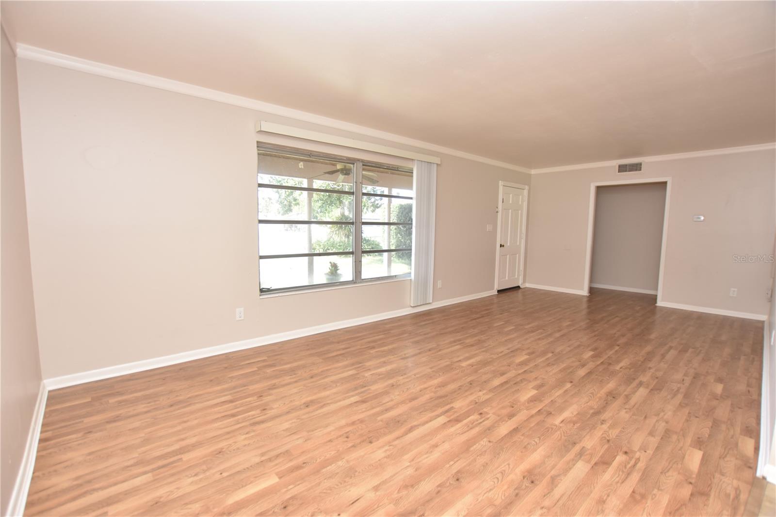 LAKE GIBSON ESTATES - Residential Lease