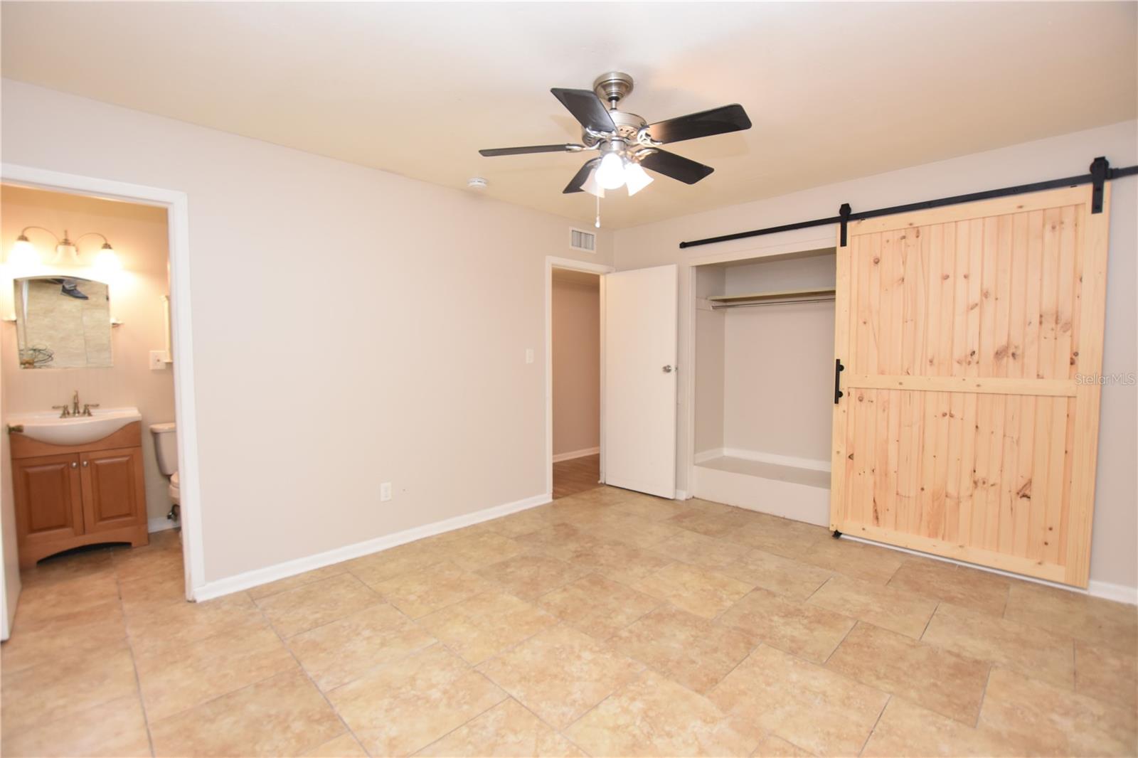 LAKE GIBSON ESTATES - Residential Lease