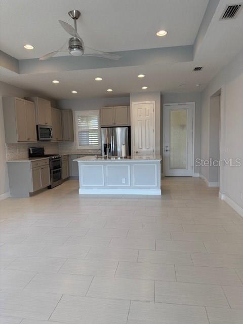 UNIVERSITY VILLAGE - Residential