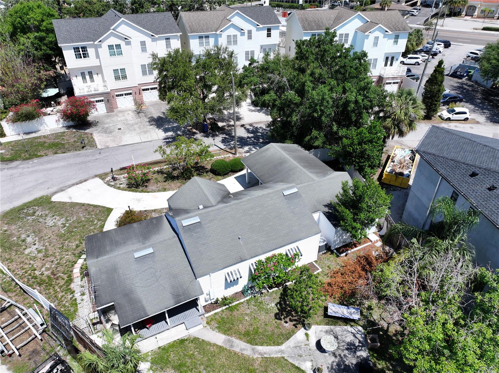 116 S ARRAWANA AVENUE