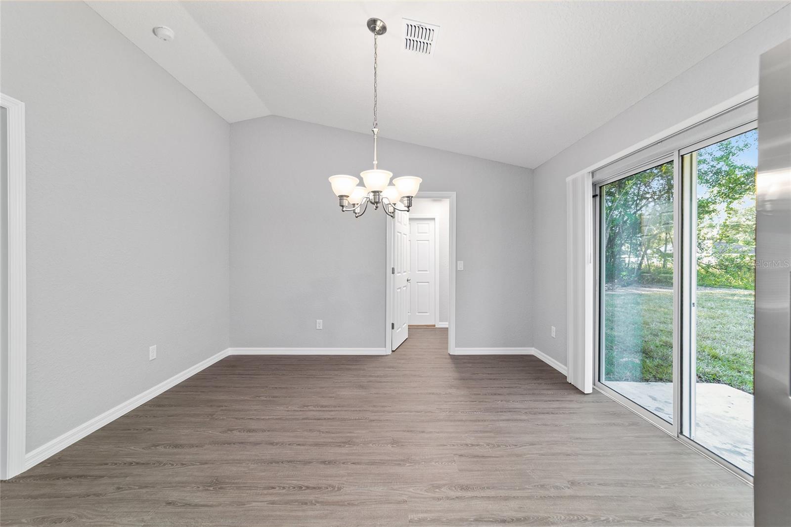 BELLEVIEW HEIGHTS ESTATE - Residential