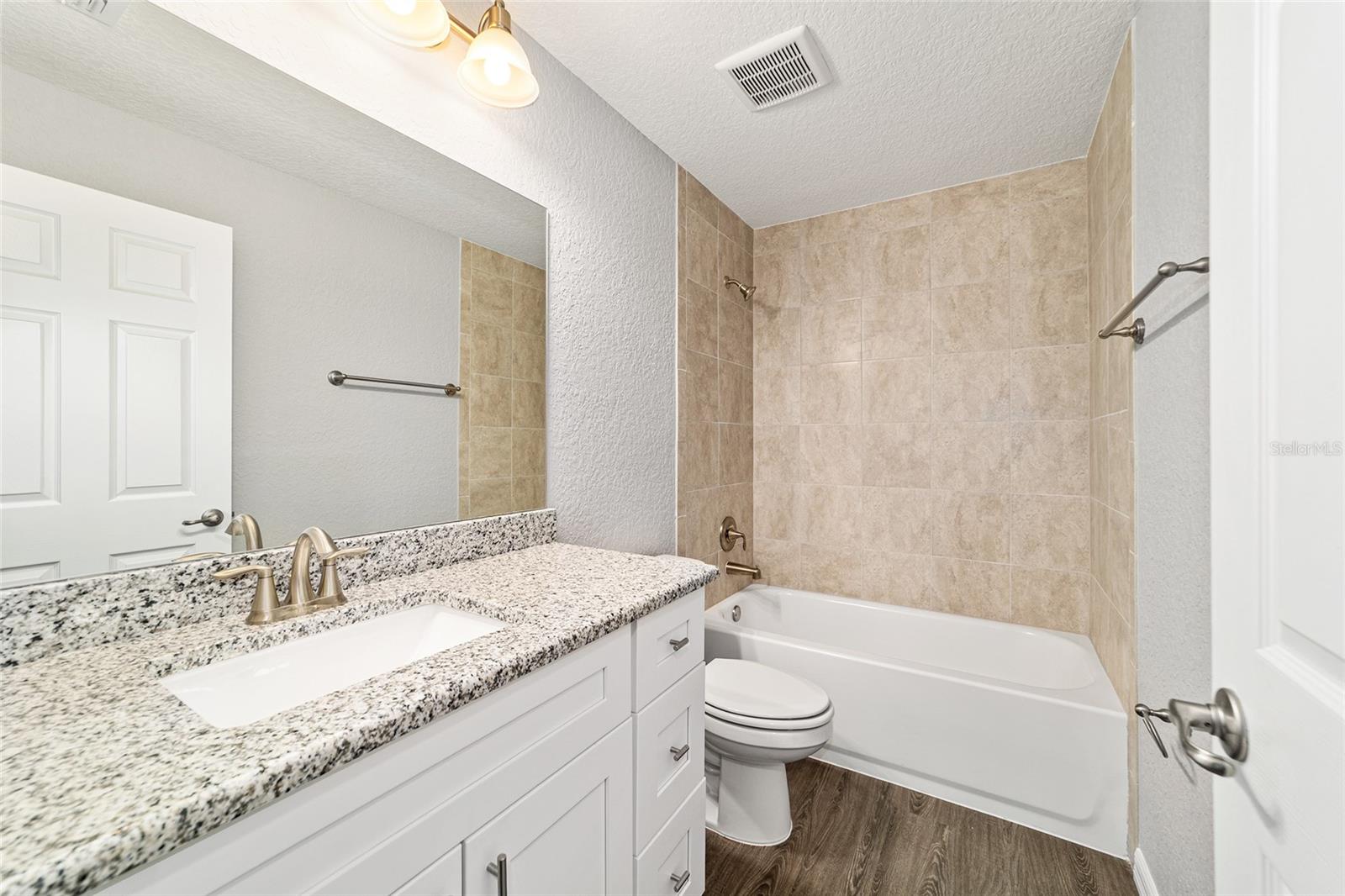 BELLEVIEW HEIGHTS ESTATE - Residential