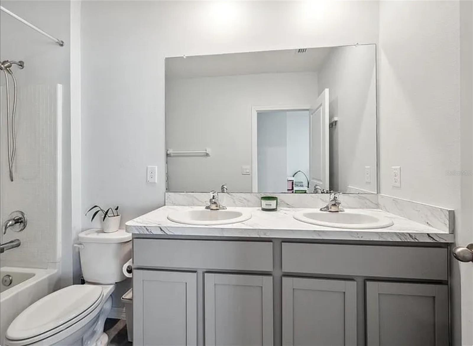 SOUTH BRANCH PRESERVE PH 4A 4 - Residential Lease