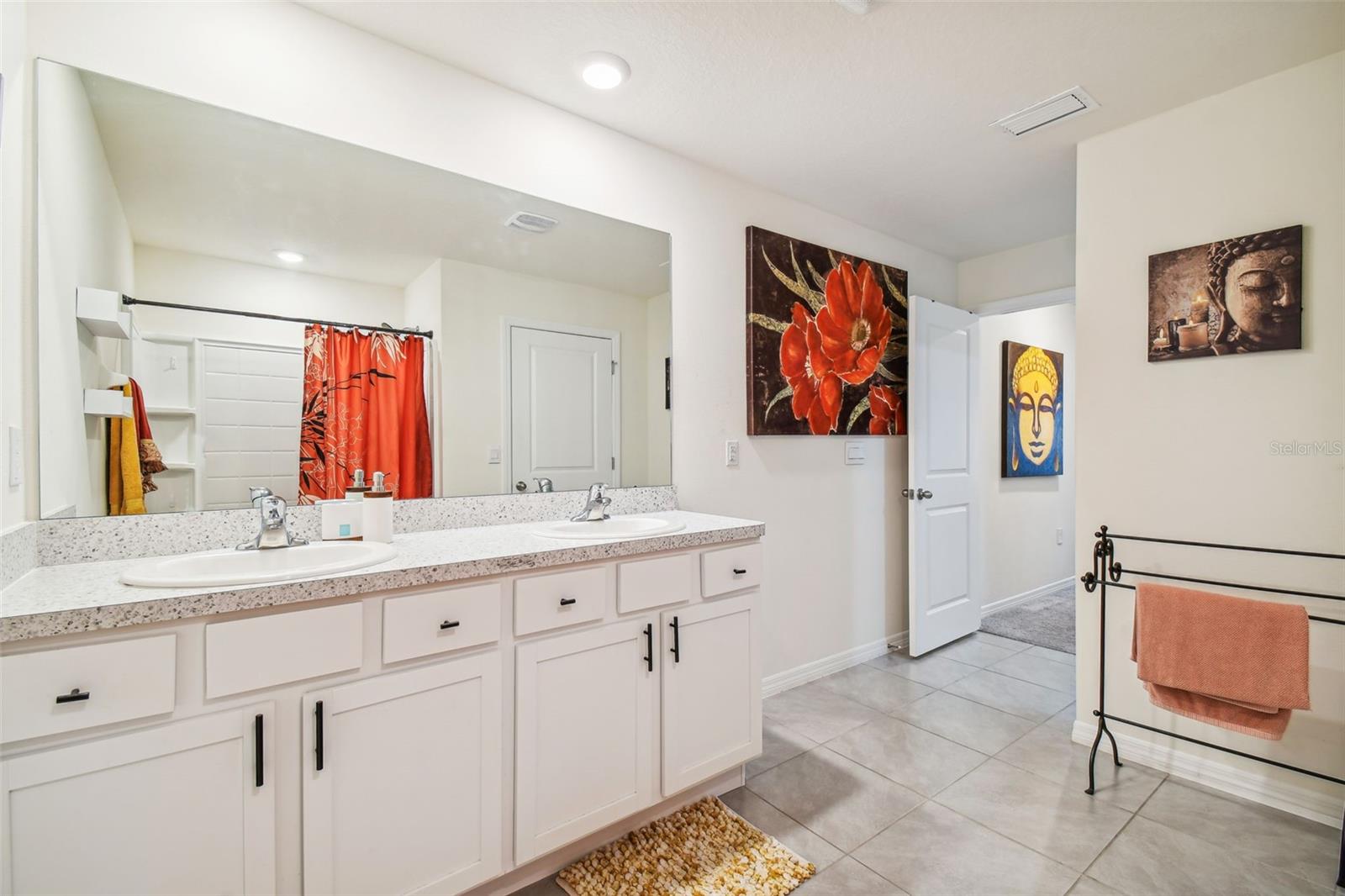 HERITAGE HILLS - Residential