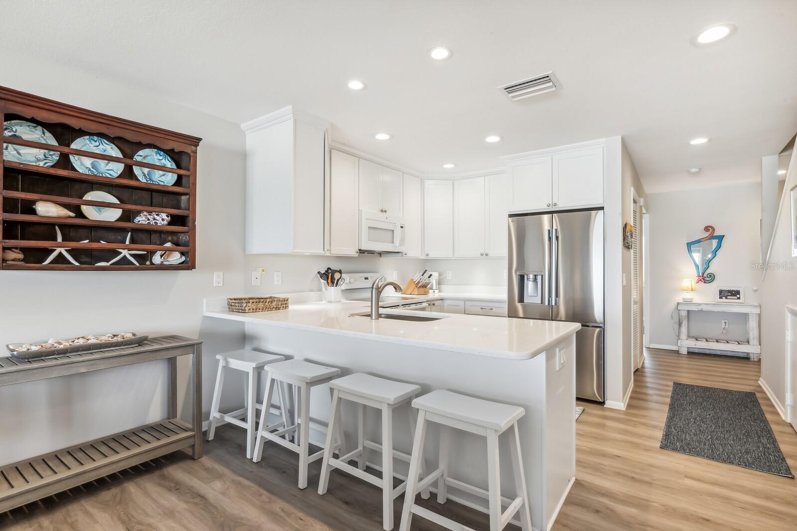 LIGHTHOUSE RESIDENCE 14 - Residential