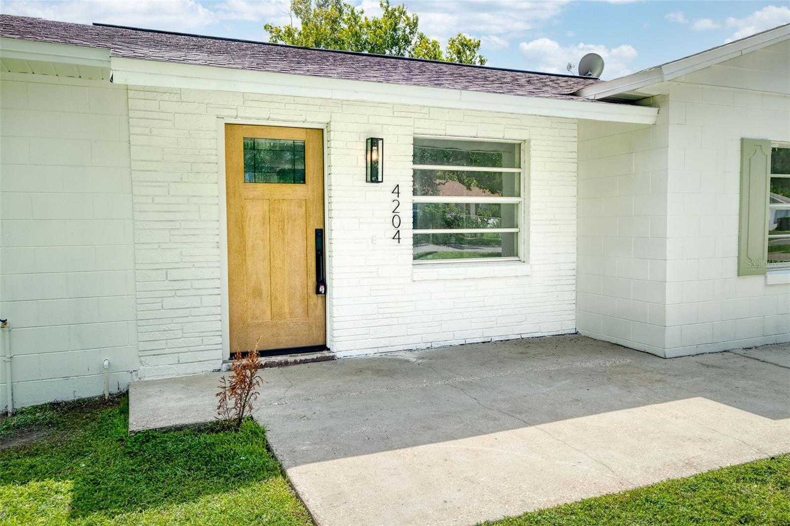 4204 CAROUSEL ROAD