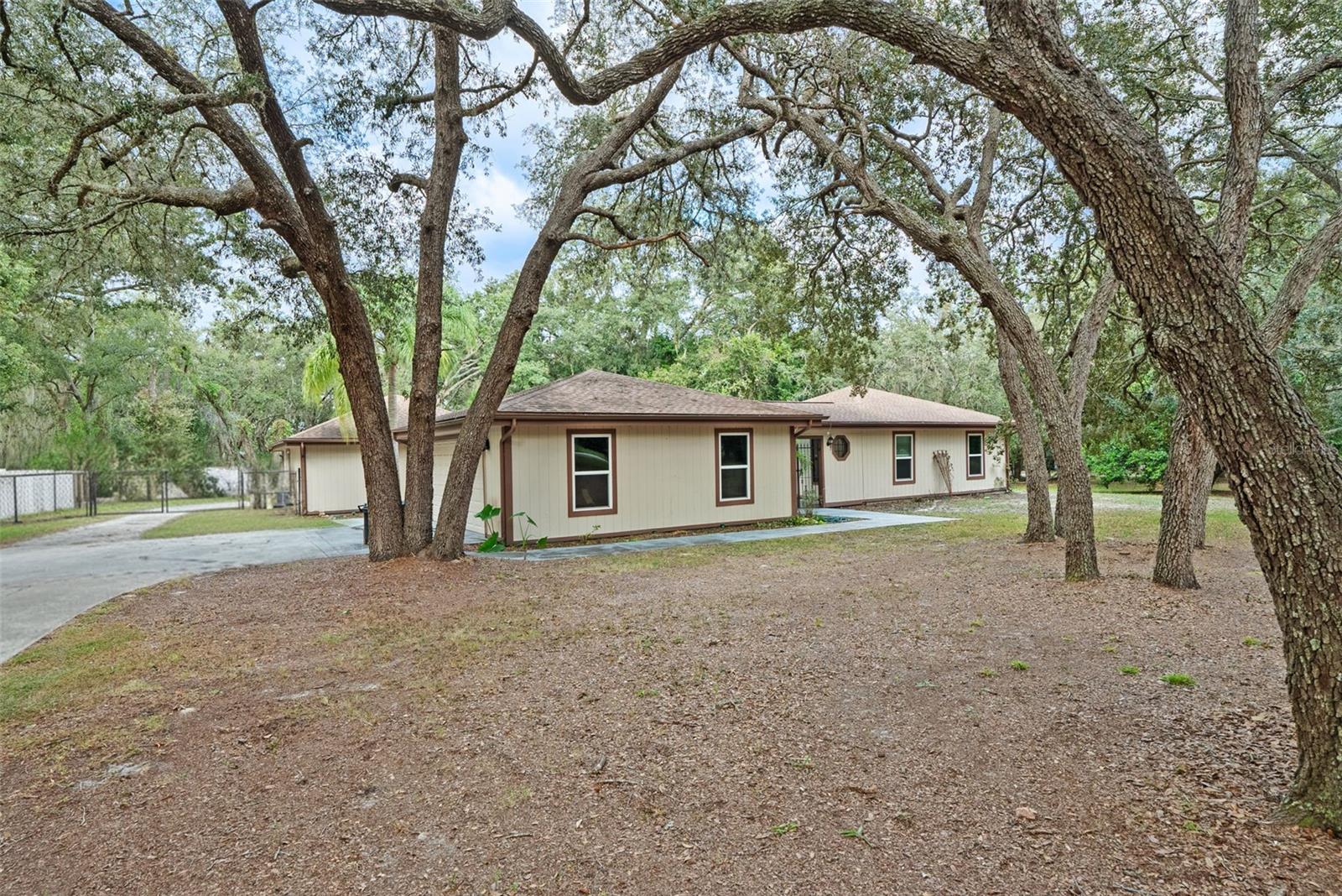 SUNCOAST HIGHLANDS - Residential Lease