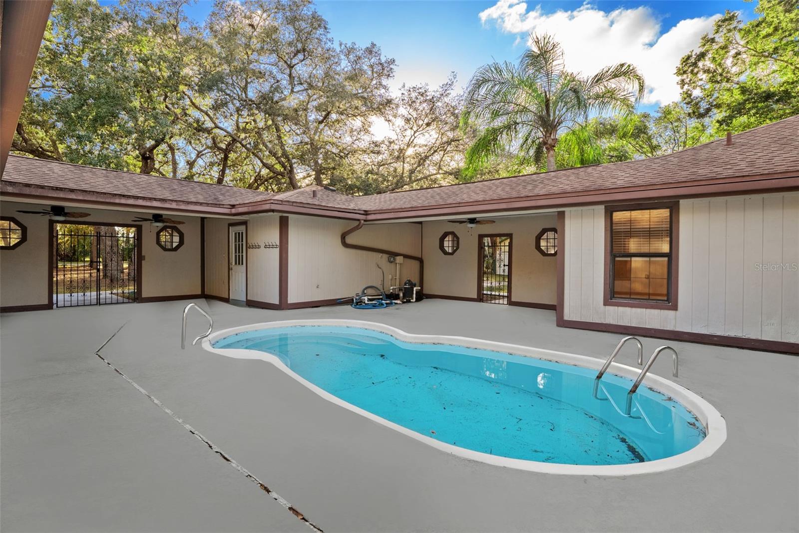 SUNCOAST HIGHLANDS - Residential Lease