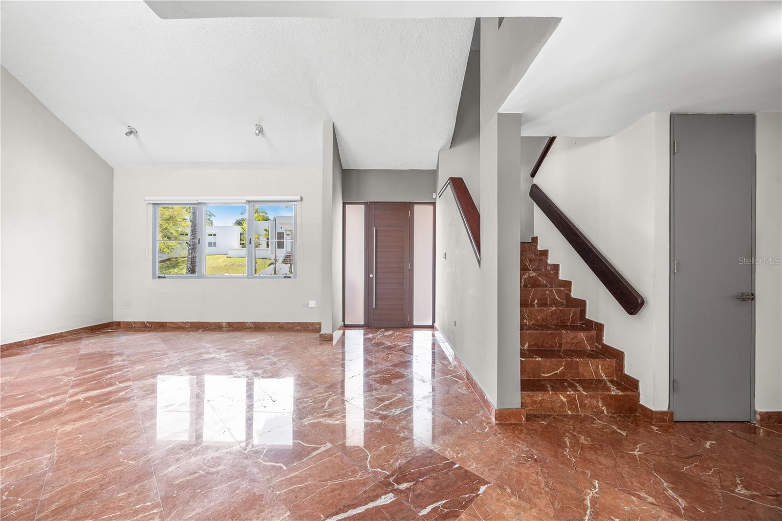 ESTANCIAS DE TORRIMAR - Residential