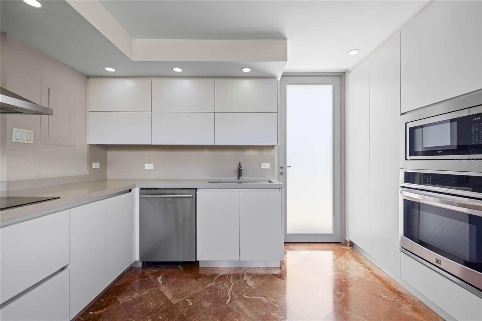 ESTANCIAS DE TORRIMAR - Residential