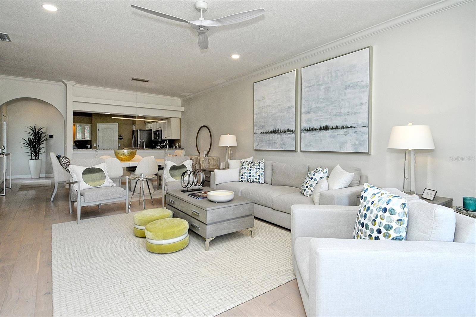 HERITAGE OAKS GOLF & COUNTRY CLUB - Residential