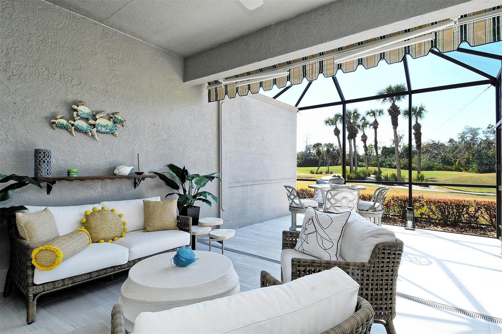 HERITAGE OAKS GOLF & COUNTRY CLUB - Residential