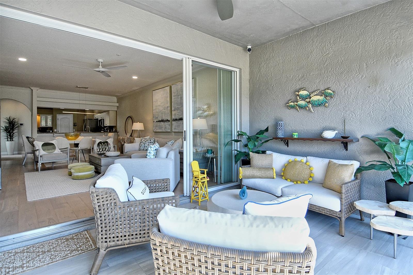 HERITAGE OAKS GOLF & COUNTRY CLUB - Residential