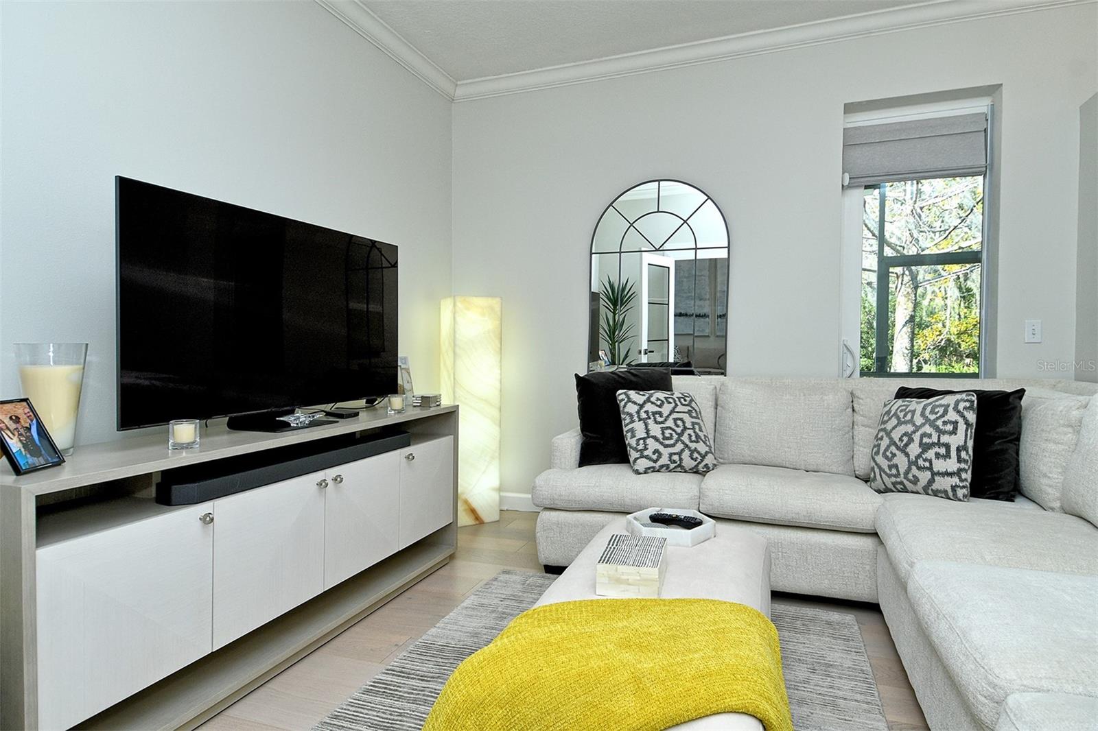 HERITAGE OAKS GOLF & COUNTRY CLUB - Residential