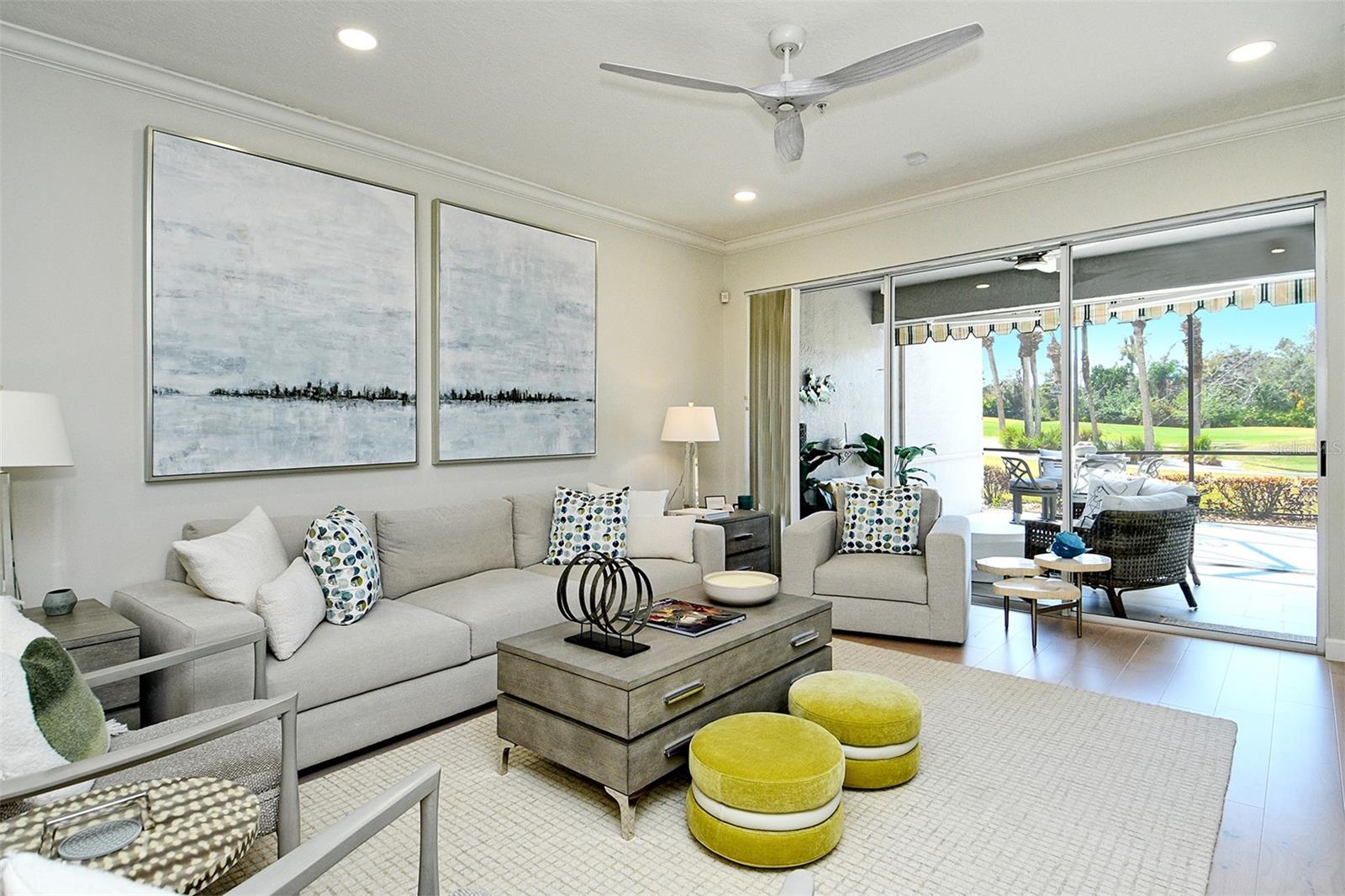 HERITAGE OAKS GOLF & COUNTRY CLUB - Residential