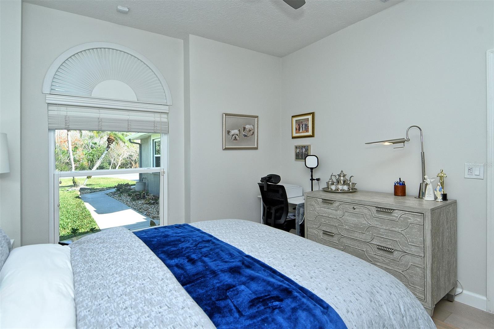 HERITAGE OAKS GOLF & COUNTRY CLUB - Residential