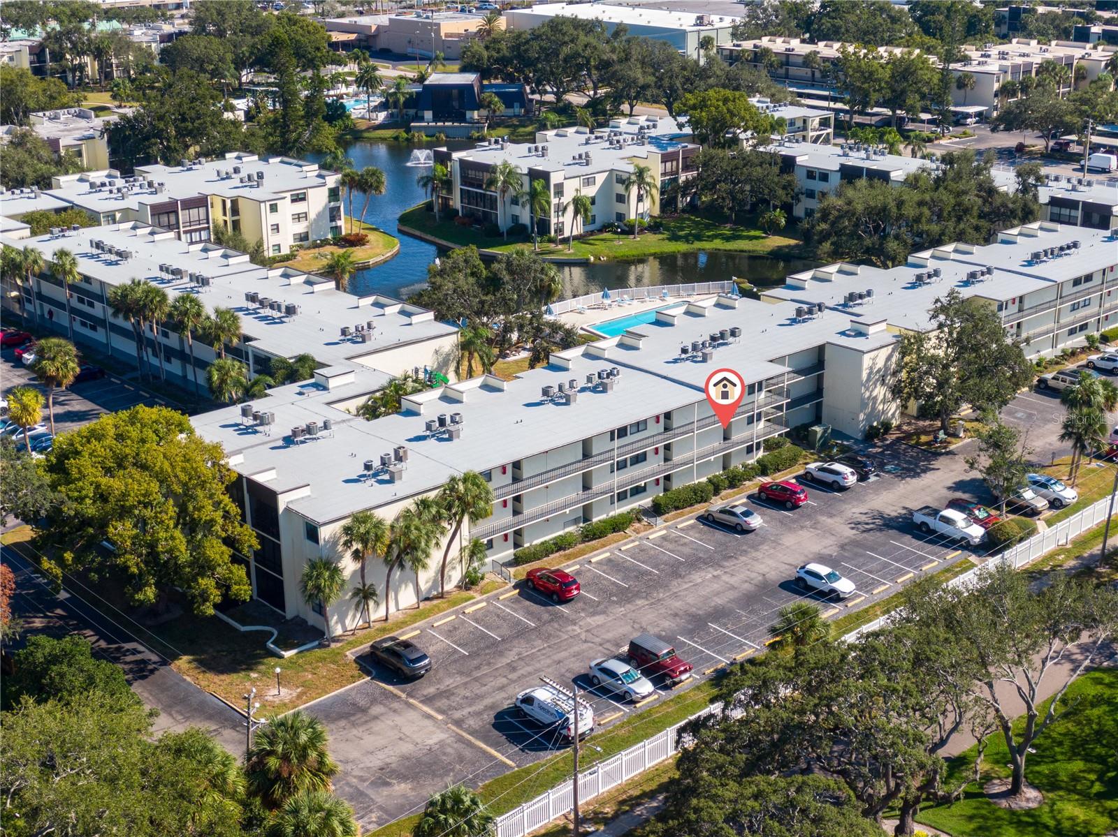 LAKEVIEW OF LARGO - Residential