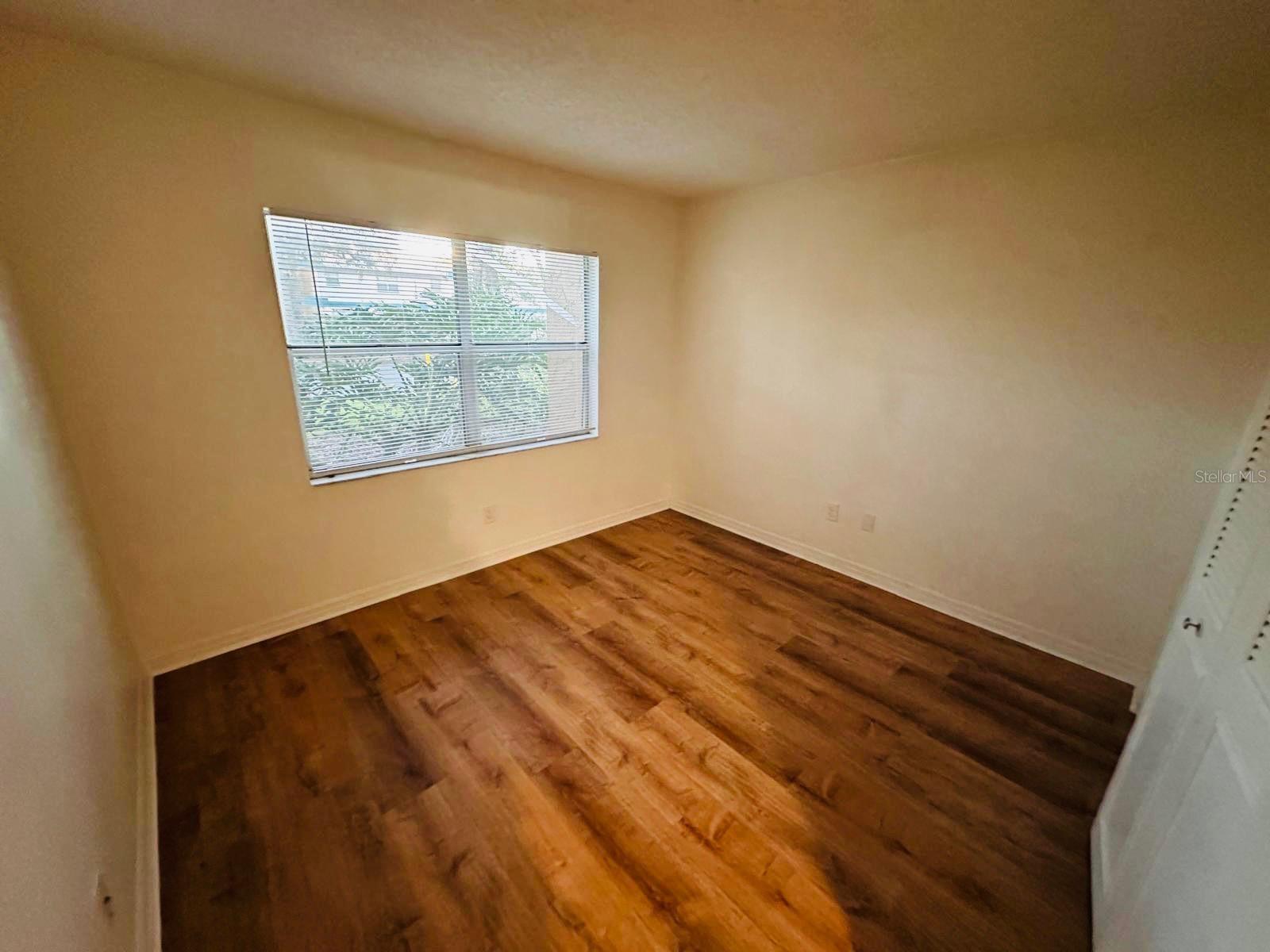 THE OAKS UNIT 1 A CONDO - Residential