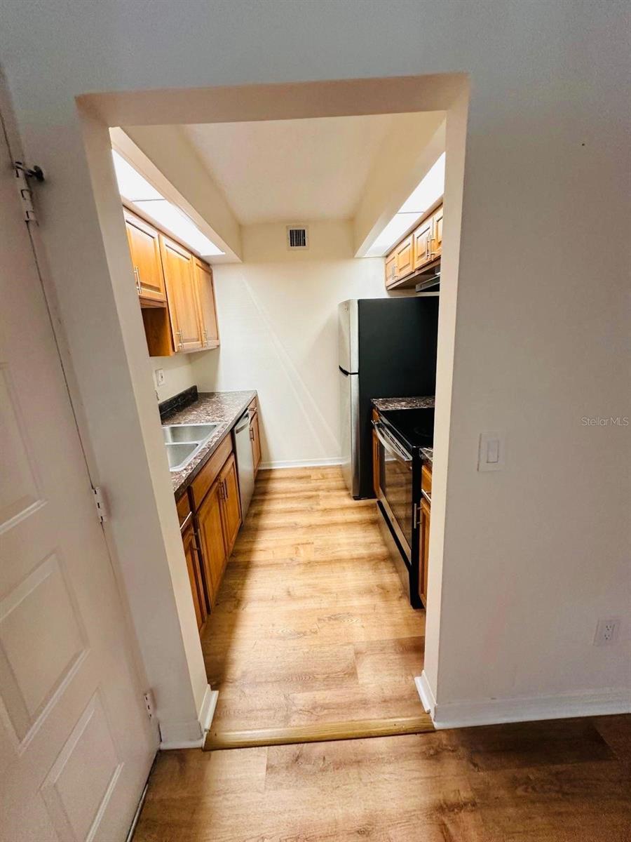 THE OAKS UNIT 1 A CONDO - Residential