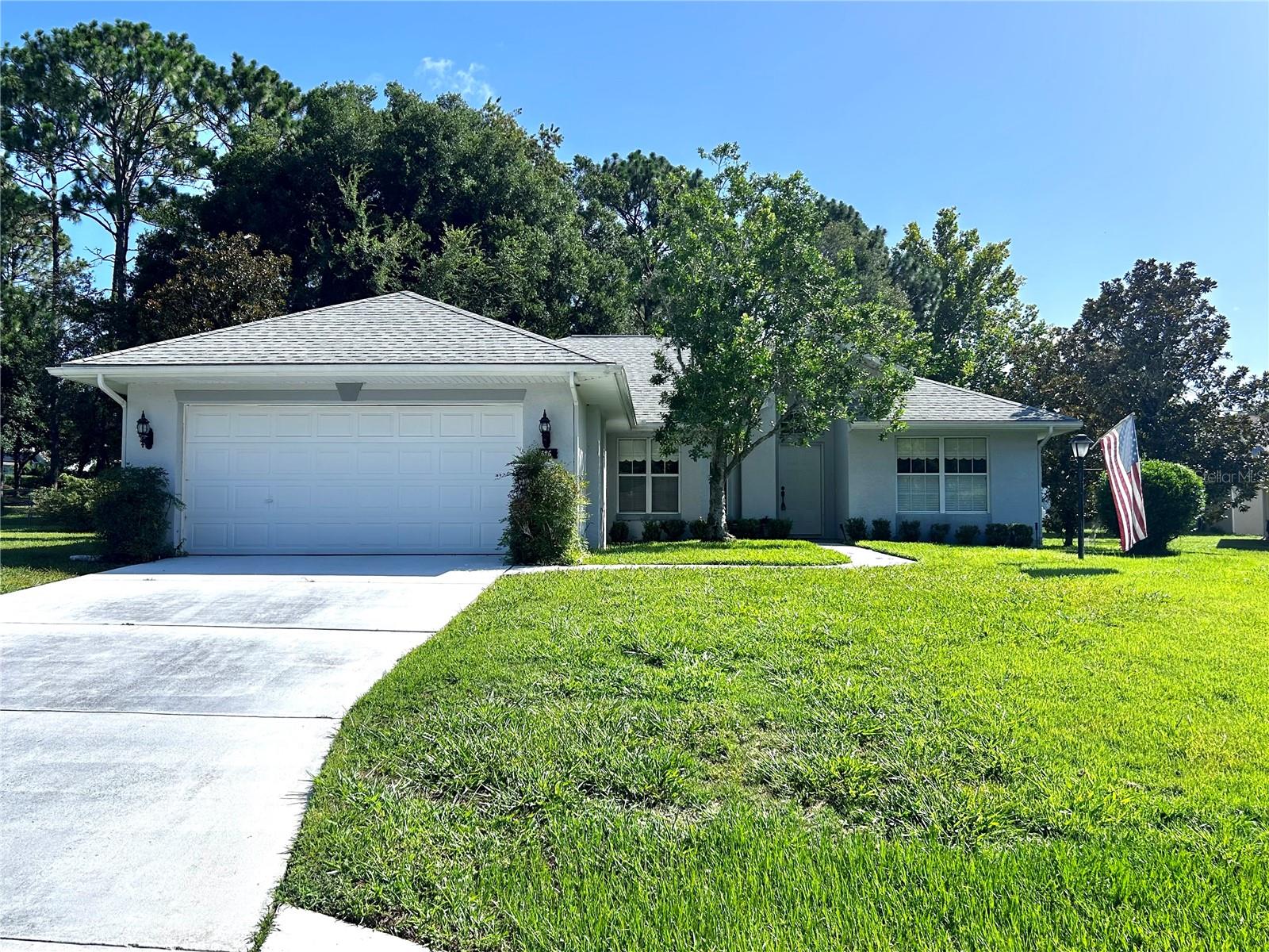 Check it out! Three bedroom two bath home in Oakwood village in Beverly Hills, Florida. Beautiful neighborhood. Public water and sewer. This is a 1993 home with a total of 2183 ft.². Inside laundry room adjacent to the kitchen. Split Family home with two car garage. There is plenty of storage with numerous closets in the home. The master bedroom goes out to a small enclosed porch overlooking in the backyard. It also has dual vanities and walk-in shower in the bathroom. The kitchen overlooks the living room area. Open and bright. The guest bedrooms are good sized and one of them has built-in shelves which would also make the perfect Office space. This is a great house get it today. It is located within a few minutes fromshopping, restaurants, hospitals, schools, and a great golf course. Citrus County has so much to offer. Come check it out.