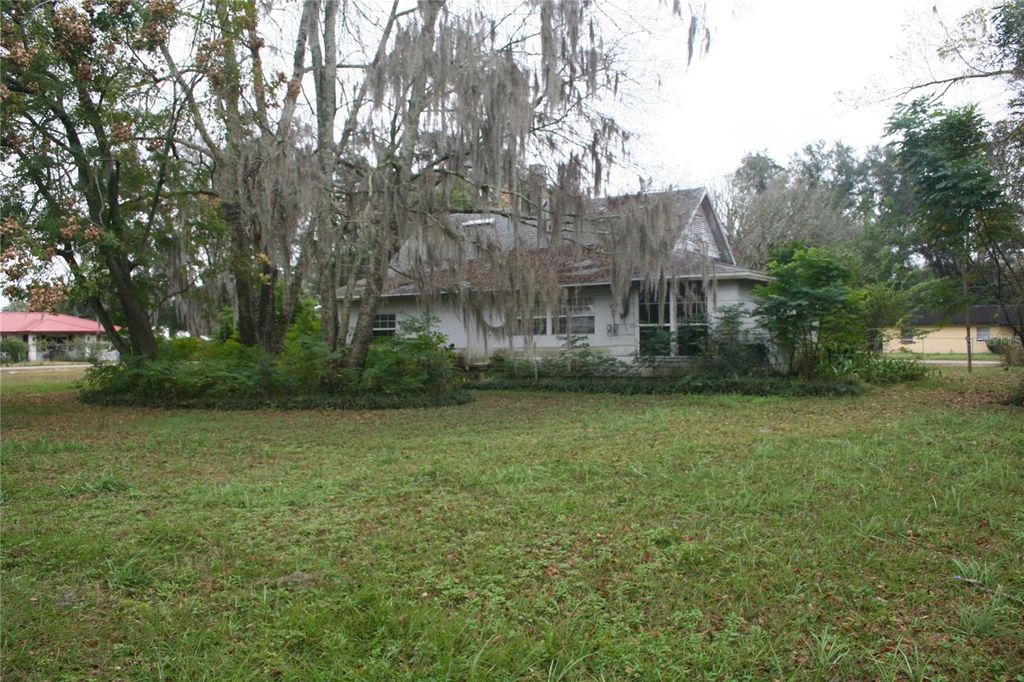 Photo of 13520 SE 47th Avenue, Summerfield, FL 34491 (MLS # OM714635)