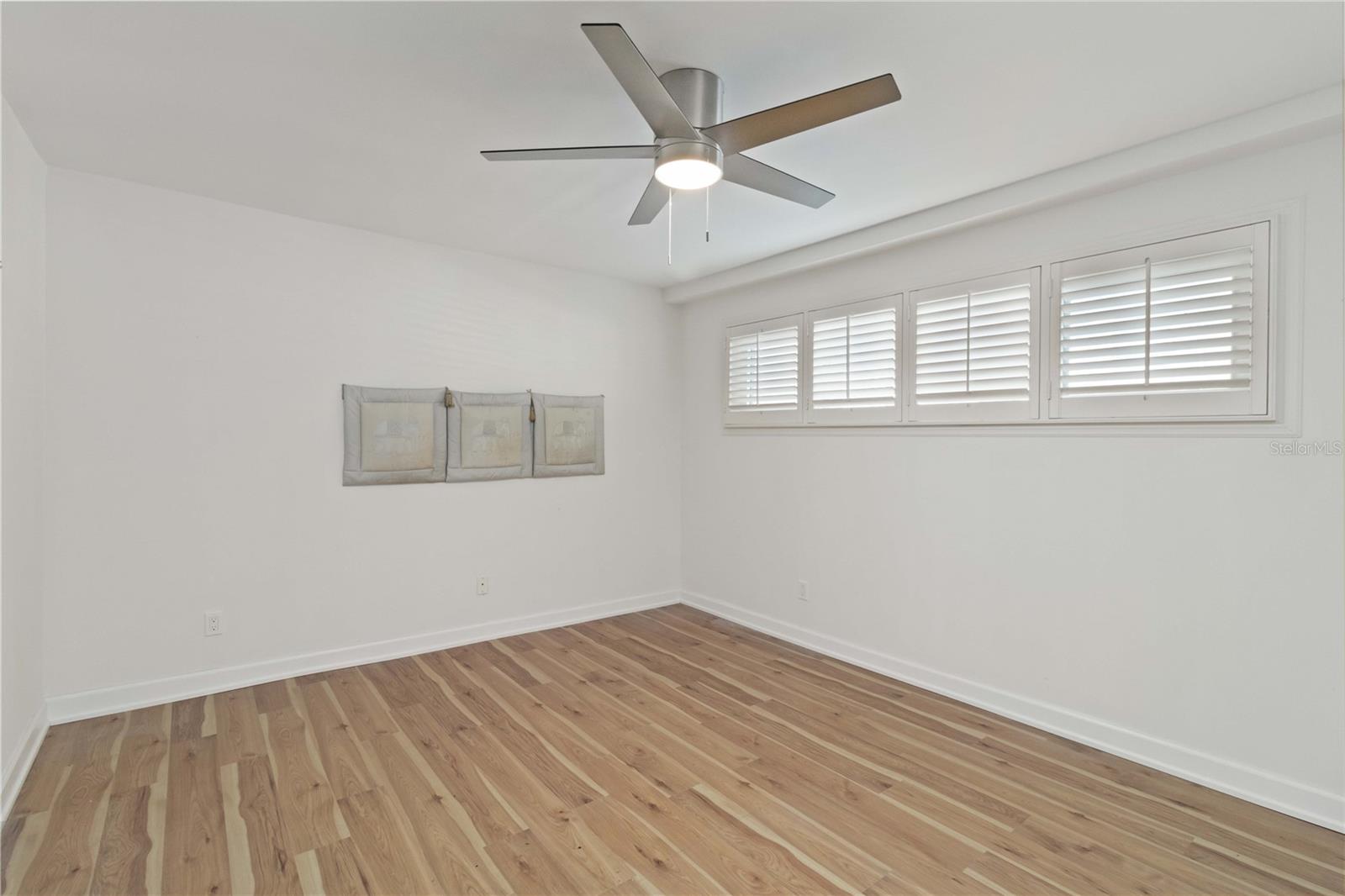 GULFSTREAM TOWERS - Residential