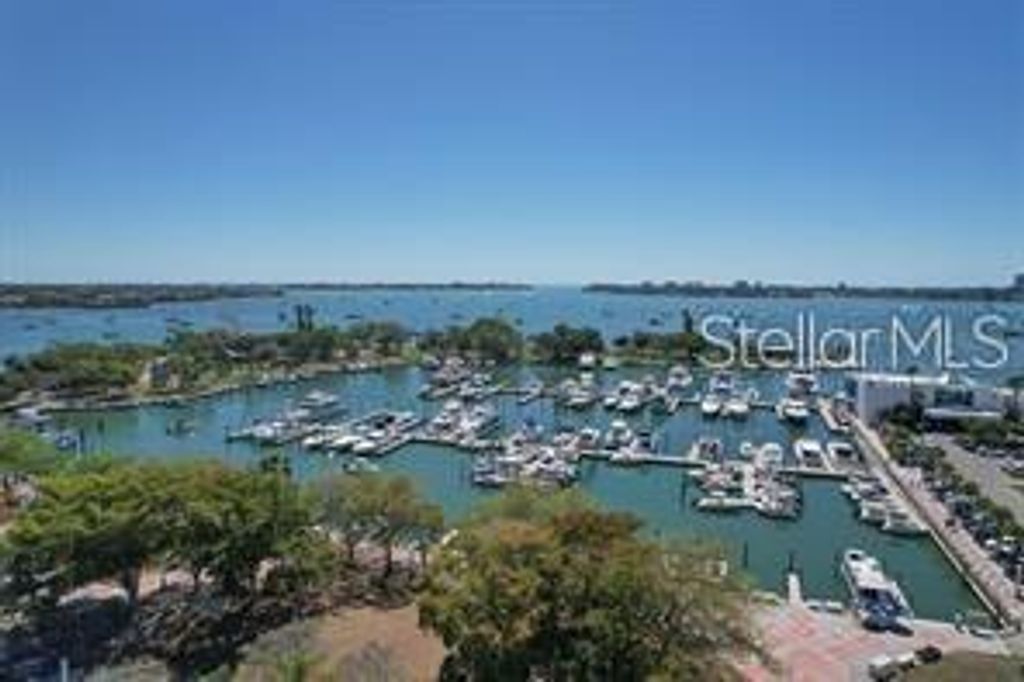 Photo of 33 S Gulfstream Avenue #905, Sarasota, FL 34236 (MLS # A4648933)