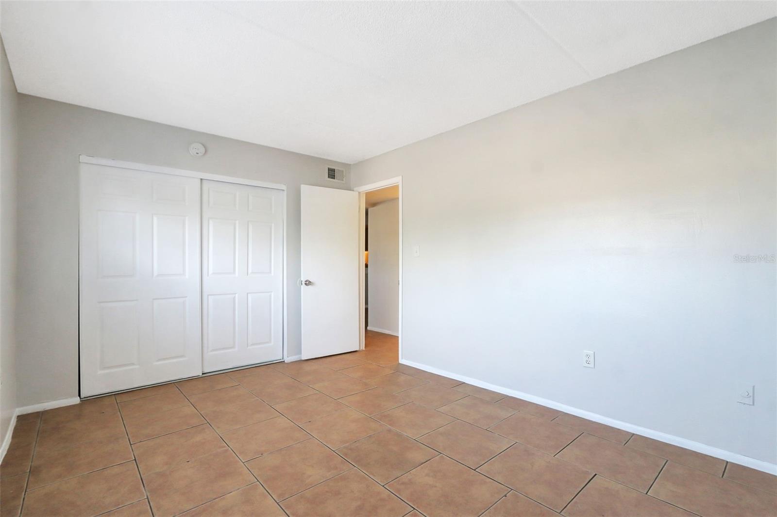 COMMODORE PLACE CONDO - Residential