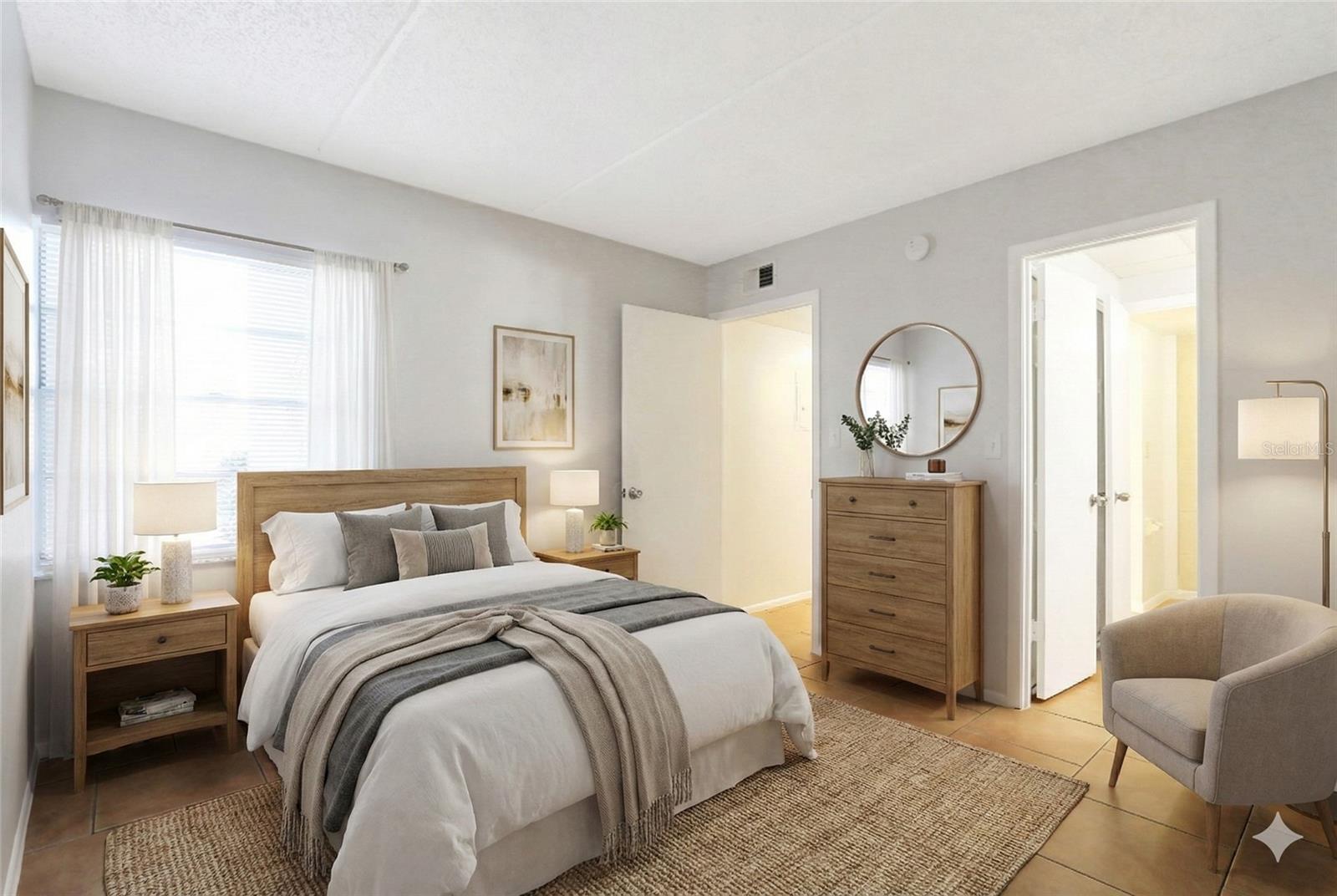 COMMODORE PLACE CONDO - Residential