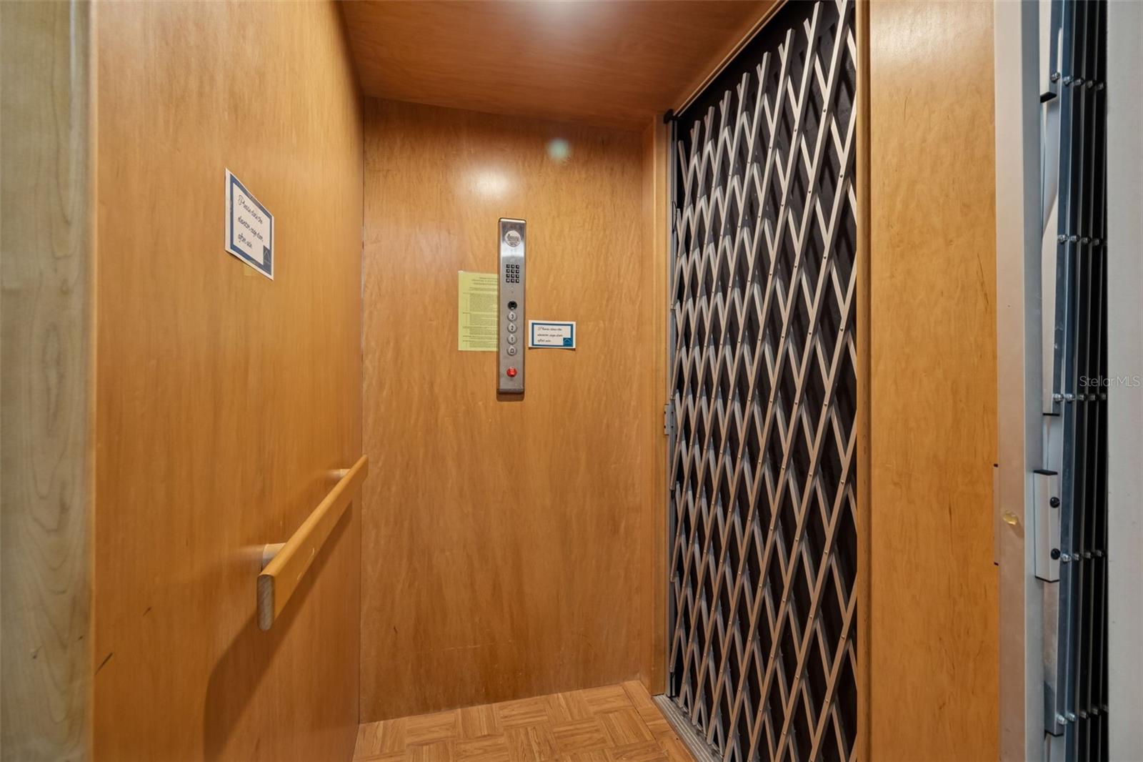 GULF HARBORS SEA FOREST - Residential