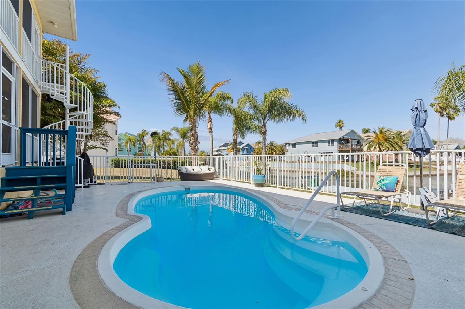 GULF HARBORS SEA FOREST - Residential