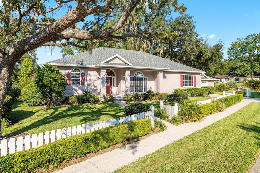 Beautifully appointed single-story home on a premium lot in Meadowbrook, a gated neighborhood conveniently located in Northwest Gainesville offering quick and easy access to I-75 and all parts of Gainesville.  There are 3 bedrooms, 2 baths, great room, Florida room, open kitchen with breakfast bar and dining space, a separate, formal dining room, laundry room and 2-car garage. The floor plan is bright, open and airy with high ceilings. The owner's suite has a tray ceiling, walk-in closet and luxury bath with separate shower and garden tub.  Tile, laminate and wood floors throughout. This home comes fully equipped with all appliances included. Florida room has views of green space with no neighbors in back. Publix, Walgreens, restaurants, healthcare facilities and Santa Fe College are all less than 1-mile away.  Relax and enjoy the exterior maintenance-free living lifestyle.  The HOA takes care of the roof, roof replacement, pressure washing, exterior painting, exterior repairs, pest control and landscaping. Neighborhood amenities include a clubhouse, library, billiards room, meeting room, exercise equipment, banquet facility, sauna, basketball courts, shuffleboard courts, tennis courts and swimming pool.