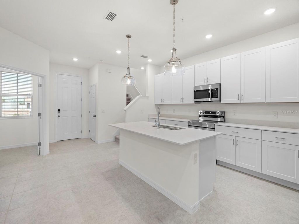 Photo of 1440 Silver Lining Way, Apopka, FL 32703 (MLS # O6404512)