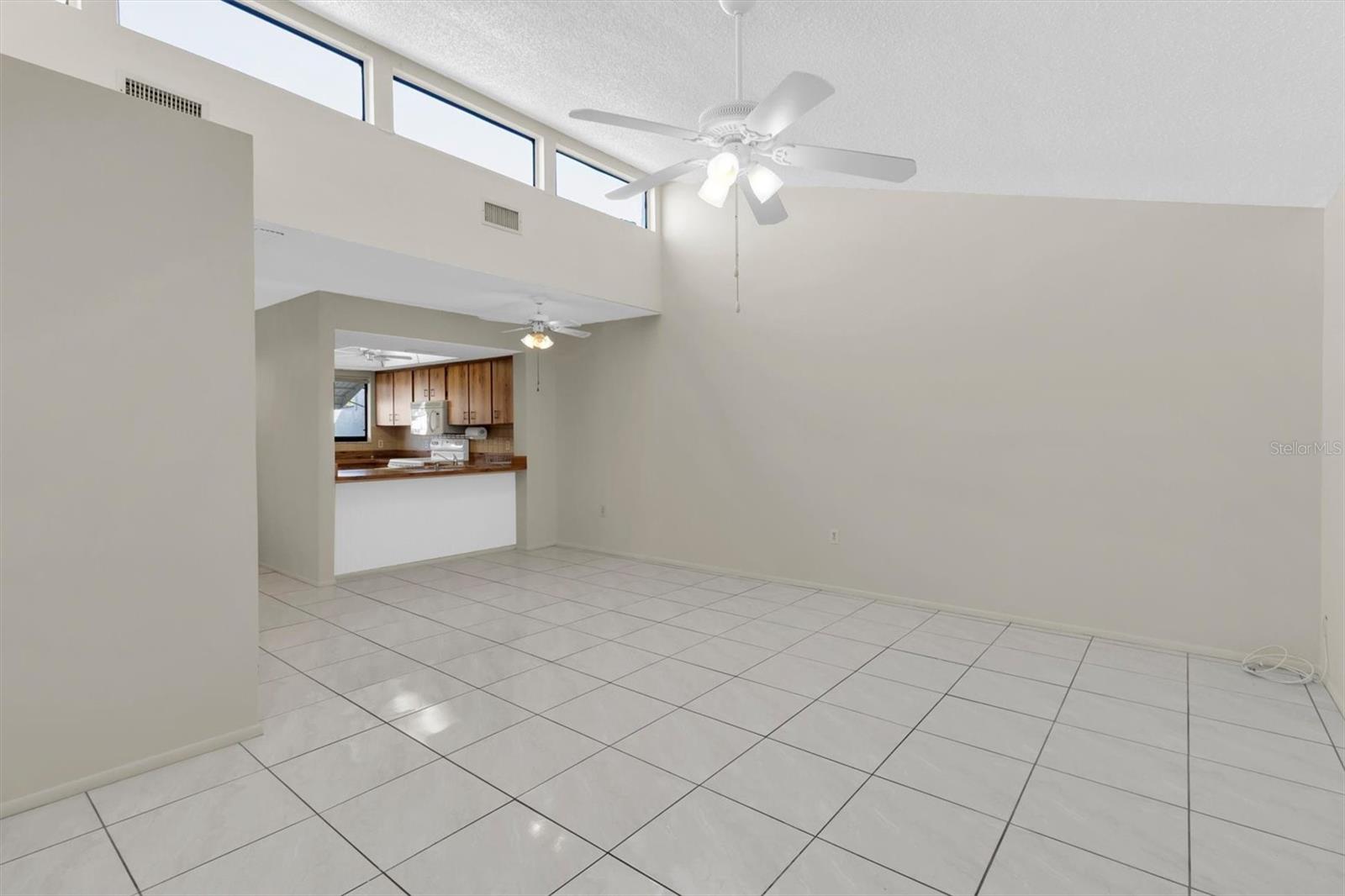 PINEWOOD VILLAS - Residential