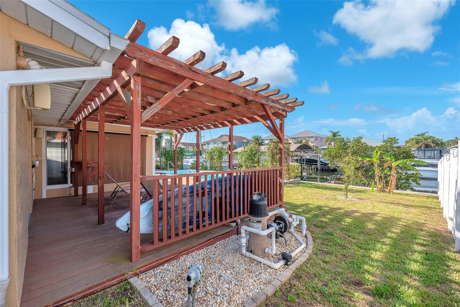 APOLLO BEACH UNIT 08 A RESUBDI - Residential Lease